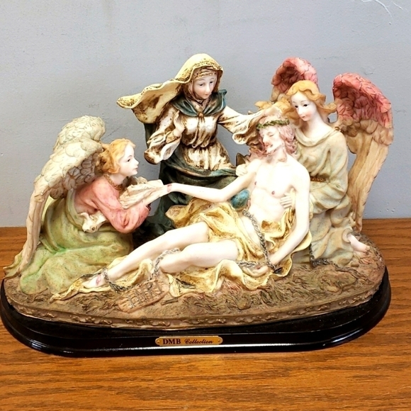 DMB Collections Resin CHRIST WITH ANGELS 13W x 7.5H - Picture 2 of 12